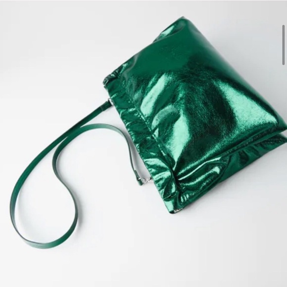 ZARA Metallic Green Clutch - Picture 4 of 5